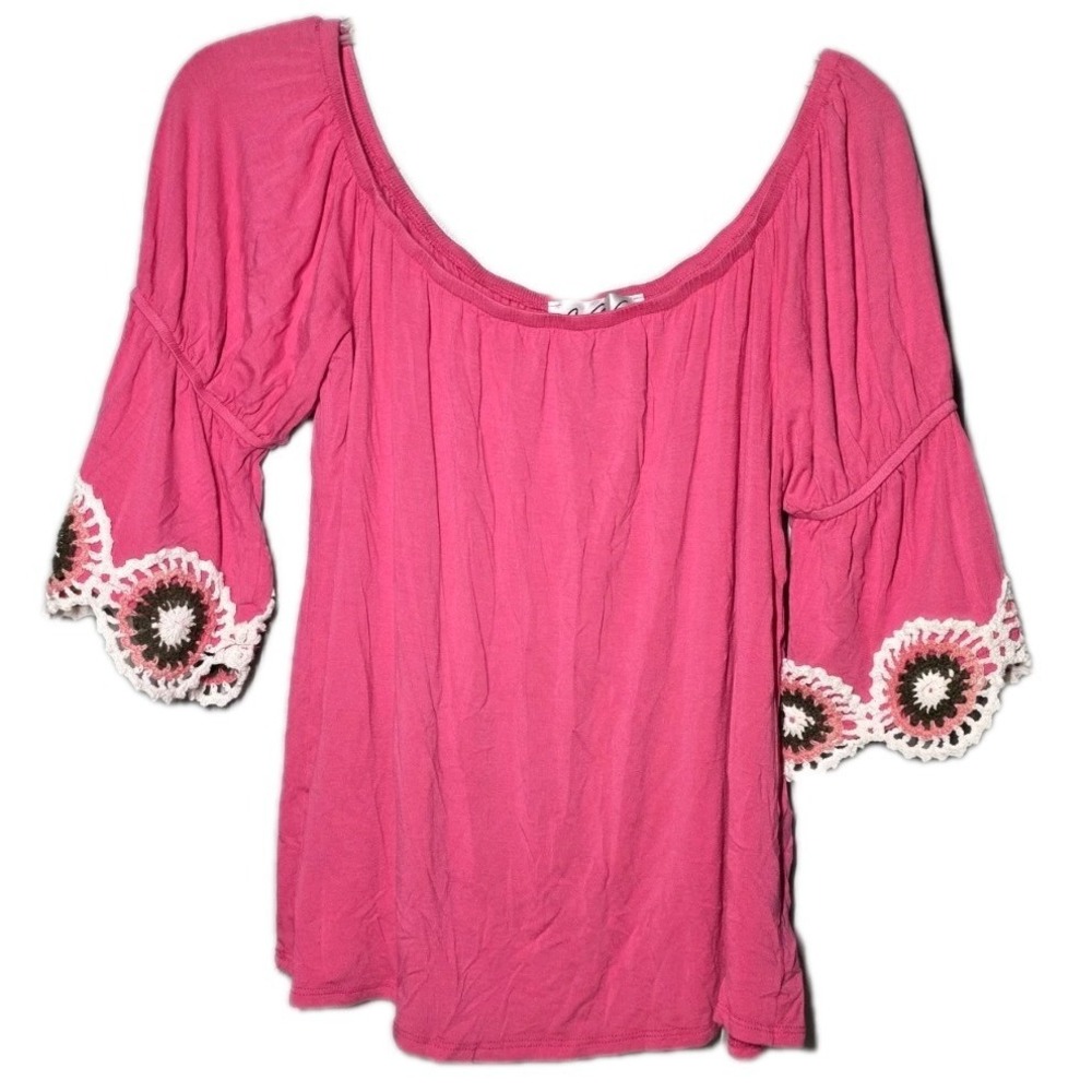 VaVa by Joy Han Womens Size Medium Pink Crochet Bell Sleeve Boho Blouse